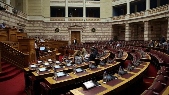 Ψηφίστηκε επί της αρχής το πολυνομοσχέδιο με τα προαπαιτούμενα